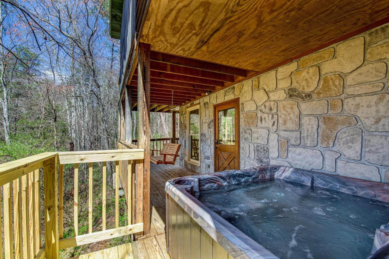 סביירוויל North Ridge Place Brand New Log Cabin With Hot Tub Great Location מראה חיצוני תמונה